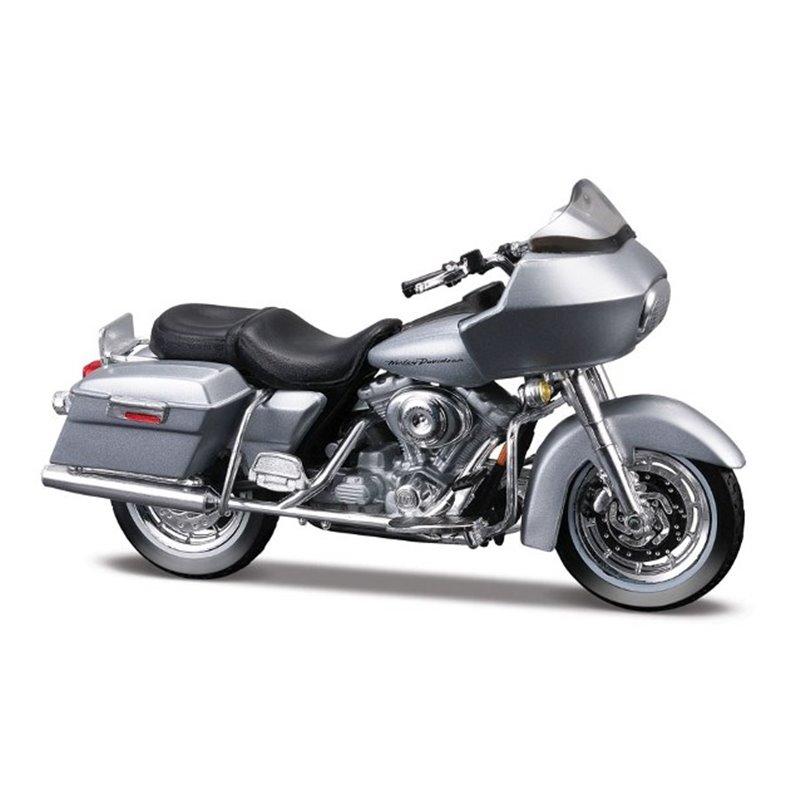 Harley Davidson 2002 FLTR Road Glide - 1:18