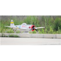 Dynam P-47D Thunderbolt V2 1220mm con tren retractil - PNP