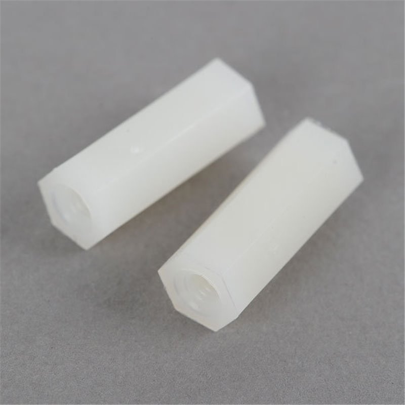 Soporte Roscado Nylon M3x8mm (5 unidades)